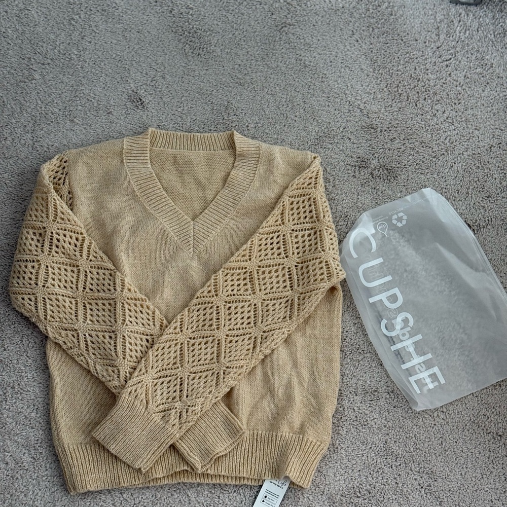 Cupshe Tan Knit Sweater M